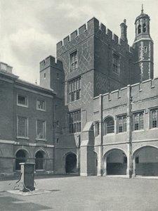क्लोइस्ट्स एंड कॉलेज लाइब्रेरी, 1926 द्वारा अज्ञात