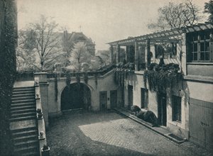 निजी घर का आंगन, 13 बुलेवार्ड डेस इनवैलिड्स, पेरिस। पॉल Huillard द्वारा परिवर्तन, c1927 द्वारा अज्ञात