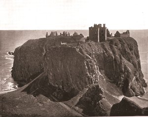 डनोटार कैसल, स्टोनहेवन, स्कॉटलैंड, 1894। द्वारा अज्ञात