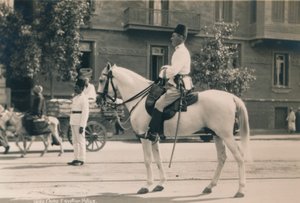 मिस्र की पुलिस, काहिरा, मिस्र, 1936 द्वारा अज्ञात