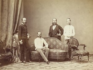 1864 में अपने भाइयों के साथ ऑस्ट्रिया के सम्राट फ्रांज जोसेफ I। द्वारा अज्ञात
