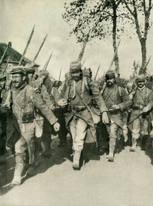 मार्च पर फ्रांसीसी सैनिकों, प्रथम विश्व युद्ध, 1914-1918, c1920। द्वारा अज्ञात