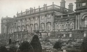 हरेवुड हाउस, आरटी का निवास स्थान। माननीय। द अर्ल ऑफ हरवुड, c1913 द्वारा अज्ञात