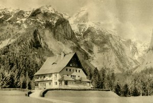 हंटरस्टोडर, ऊपरी ऑस्ट्रिया, c1935। द्वारा अज्ञात