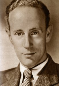 लेस्ली हॉवर्ड, अंग्रेजी अभिनेता, 1933 द्वारा अज्ञात