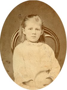 कोंगोव दोस्तोवैस्काया, लेखक फ्योडोर दोस्तोवस्की की बेटी, 1870 के दशक द्वारा अज्ञात