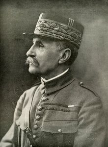 मार्शल फोच, 1919। द्वारा अज्ञात