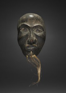 एक बुजुर्ग का मुखौटा, 1600s। द्वारा अज्ञात