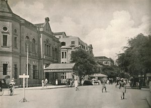 मर्चेंट स्ट्रीट, रंगून, 1900। द्वारा अज्ञात