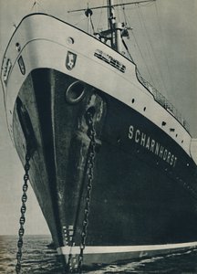 1935, 1937 में निर्मित जर्मन लॉयड लाइन की सुदूर पूर्वी सेवाओं के लिए आधुनिक लाइनर द्वारा अज्ञात