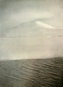 आइस-फुट से माउंट एरेबस, c1908, 1909 द्वारा अज्ञात