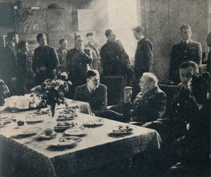 RAF के साथ मिस्टर चर्चिल - 615 फाइटर स्क्वाड्रन, 1940, 1945। द्वारा अज्ञात
