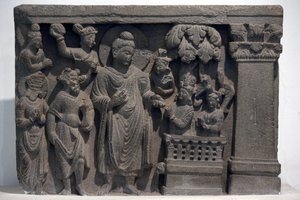 भारत का राष्ट्रीय संग्रहालय, दिल्ली। नाग-कालिका के साथ बुद्ध। गांधार, दूसरी शताब्दी ईस्वी, पत्थर। मेयो कॉलेज संग्रहालय, अजमेर से ऋण। इंडिया। द्वारा अज्ञात