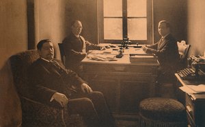 1927 में बेल्जियम के ब्रुसेल्स में क्यूबा दूतावास में वाणिज्य दूतावास का कार्यालय। द्वारा अज्ञात