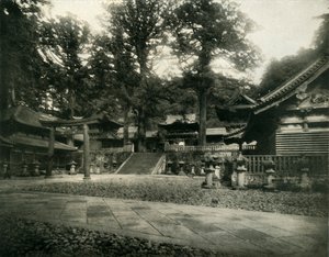 निको, जापान में कई मंदिरों में से एक, पवित्र तीर्थस्थल, 1936 का एक तीर्थस्थल। द्वारा अज्ञात
