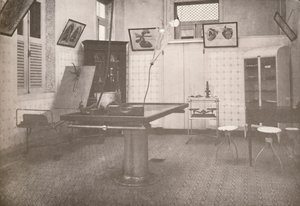 मेडिको-लीगल सर्विस का ऑपरेटिंग रूम, 1914 द्वारा अज्ञात
