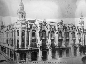 पैलेस ऑफ़ द गैलिशियन सेंटर, 1920 का दशक द्वारा अज्ञात