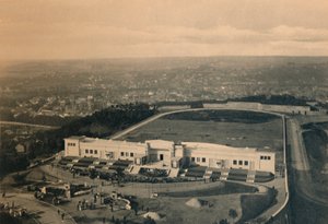 प्लेन डेस जियक्स और समर थिएटर, c1900 द्वारा अज्ञात
