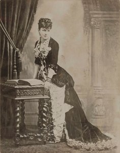 Marquise Marie Arconati Visconti का पोर्ट्रेट, नी Peyrat 1840-1923, 1870। द्वारा अज्ञात