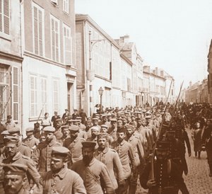 कैदी, चालन, उत्तरी फ्रांस, c1914-c1918। द्वारा अज्ञात