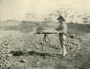 प्रोस्पेक्टिंग ए लीज, 1901। द्वारा अज्ञात