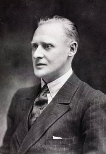 आरजे मिशेल, अंग्रेजी विमान डिजाइनर, c 1933 द्वारा अज्ञात