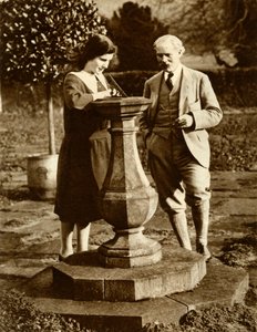 रामसे मैकडोनाल्ड, अपनी बेटी, 1924, 1935 के साथ चेकर्स में पहले श्रम प्रधान मंत्री। द्वारा अज्ञात