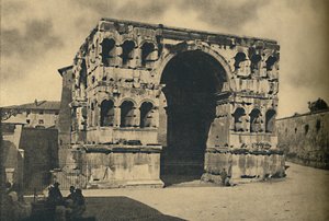 रोमा - आर्क ऑफ़ जानुस क्वाड्रिफ़्रोंस इन फोरम बूअरी, 1910 द्वारा अज्ञात