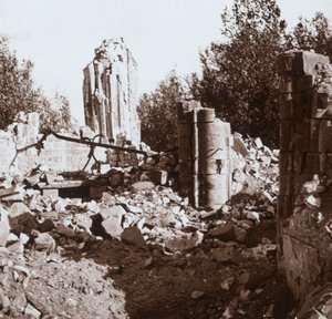 खंडित गदहा, पिनॉन, उत्तरी फ्रांस, c1914-c1918 द्वारा अज्ञात