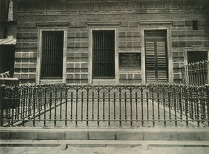 ब्लैक होल की साइट, 1925। द्वारा अज्ञात