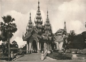 दक्षिण प्रवेश श्वेेग पैगोडा, रंगून, 1900 में। द्वारा अज्ञात