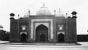 ताजमहल मस्जिद या मस्जिद, आगरा, भारत, 1916-1917 द्वारा अज्ञात