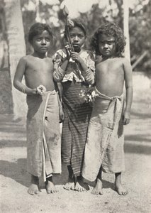 तामलेंकिंदर, 1926 द्वारा अज्ञात