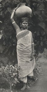 तामुलिन पानी इकट्ठा करना, 1926 द्वारा अज्ञात