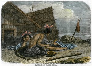 एक माओरी चीफ को गोदना, न्यूजीलैंड, c1875 द्वारा अज्ञात