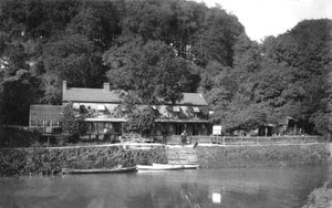 द ब्लैक रैबिट होटल, अरुंडेल, वेस्ट ससेक्स, c1900s-c1920s द्वारा अज्ञात