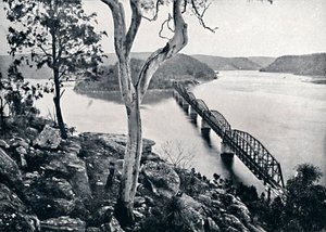 हॉक्सबरी नदी और पुल, c1900। द्वारा अज्ञात