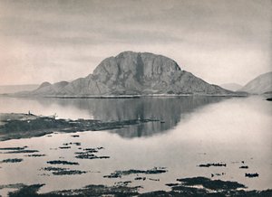 Torghatten, 1914 का द्वीप। द्वारा अज्ञात