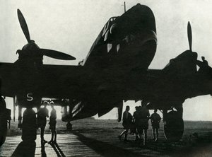 बेंगाजी के लिए मेल रन अब संभव था, c1942-1943, 1945। द्वारा अज्ञात