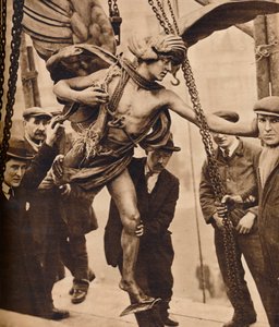 इरोस को हटाने, 1925, 1938 द्वारा अज्ञात