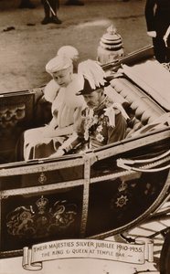 उनकी मेजेस्टीज़ सिल्वर जुबली 1910-1935। द किंग एंड क्वीन एट टेंपल बार, 1935। द्वारा अज्ञात