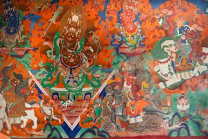 तिब्बती बौद्ध धर्म; असेंबली हॉल में पुरानी दीवार पेंटिंग; दानव धनुष और बाण से लड़ रहा है; त्रकथोक गोम्पा मठ; लेह के पास शक्ति; लद्दाख जिला; जम्मू और कश्मीर; भारत; दक्षिण एशिया; एशिया द्वारा अज्ञात