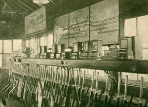 सिग्नल-बॉक्स, मेट्रोपॉलिटन रेलवे, 1930 में ट्रेन आंदोलन आरेख। द्वारा अज्ञात