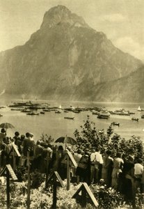 Traunstein और Traunsee, ऊपरी ऑस्ट्रिया, c1935। द्वारा अज्ञात