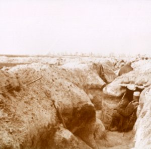 ट्रेंच, शैम्पेन, उत्तरी फ्रांस, c1914-c1918 द्वारा अज्ञात
