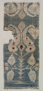 दो-मुंह वाला कालीन टुकड़ा, 1100s। द्वारा अज्ञात
