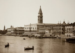 शीर्षकहीन 99, सी. 1890. [डोगे पैलेस और ग्रैंड कैनाल, वेनिस]। द्वारा अज्ञात
