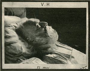 विक्टर ह्यूगो आफ्टर डेथ, 1885, 1902। द्वारा अज्ञात