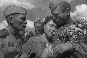 विजय दिवस, द्वितीय विश्व युद्ध, यूएसएसआर, 1945 द्वारा अज्ञात