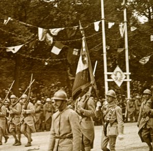 विजय परेड, 1918 द्वारा अज्ञात